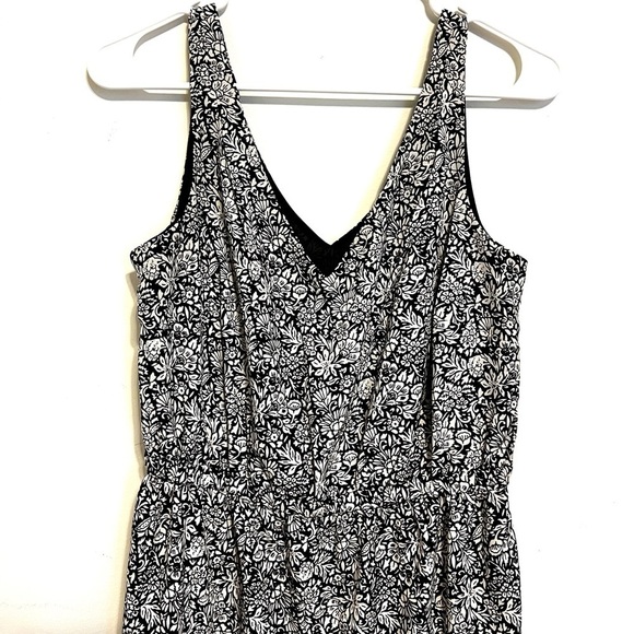 2/$30 Loft - Floral Sleeveless Dress - Picture 4 of 7